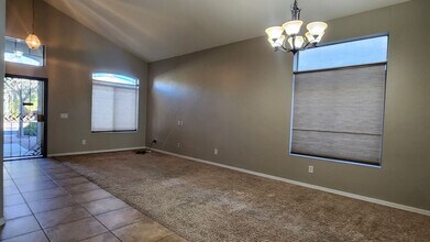 35915 W Marin Ave in Maricopa, AZ - Foto de edificio - Building Photo