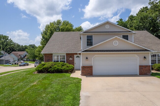 5003 Roscoe Rdg in Columbia, MO - Building Photo - Building Photo