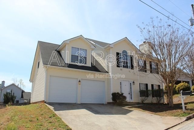 5519 Lofwood Ln in Lithonia, GA - Building Photo - Building Photo