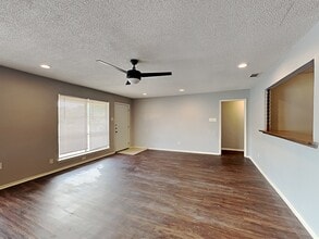 1609 Parkhaven Dr in Seagoville, TX - Building Photo - Building Photo