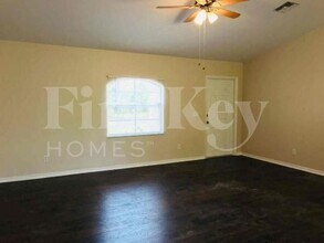 708 Theodore Vail St E in Lehigh Acres, FL - Building Photo - Building Photo