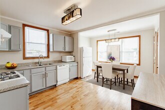 4217 N Moody Ave in Chicago, IL - Building Photo - Building Photo