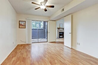 2611 Grants Lake Blvd in Sugar Land, TX - Building Photo - Building Photo