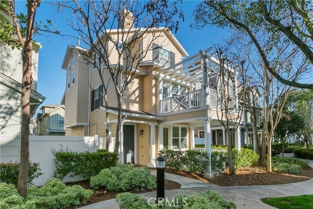 property at 25 Tarleton Ln