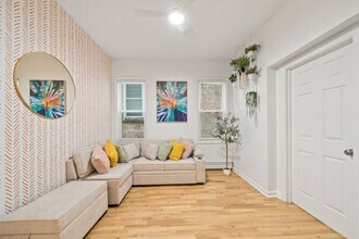 352 Princeton Ave-Unit -ID1053116P in Jersey City, NJ - Building Photo - Building Photo