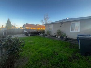 3600 26th Ave in Sacramento, CA - Building Photo - Building Photo