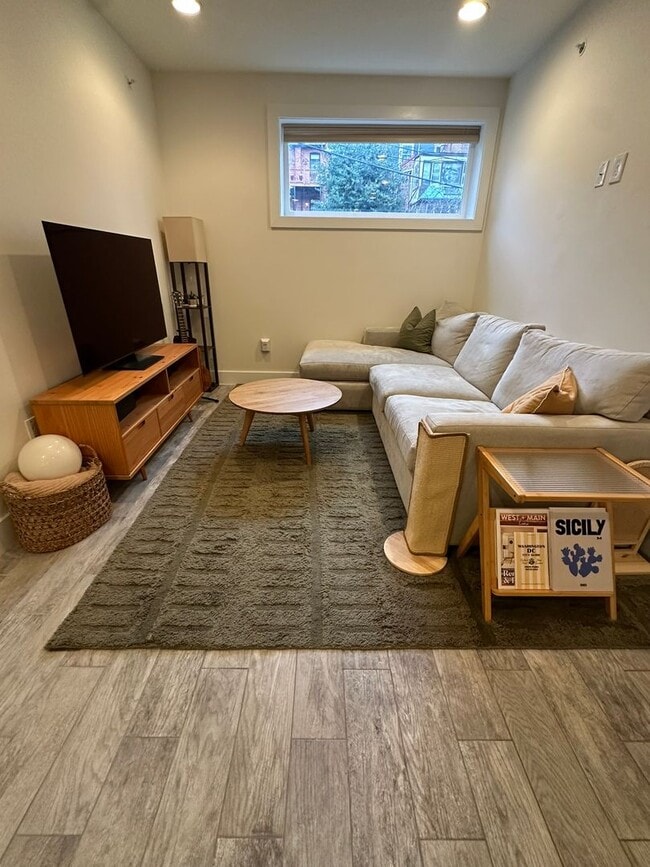 1837 Kalorama Rd NW in Washington, DC - Building Photo - Building Photo