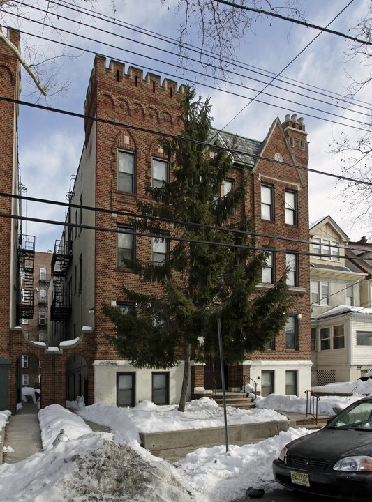 166 Jewett Ave in Jersey City, NJ - Foto de edificio