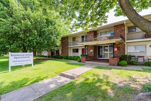 Kenwood Arms in Louisville, KY - Building Photo