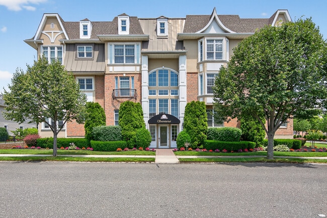 property at 1111 Roosevelt Way