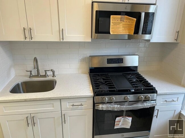 EAST 15 STREET, Unit 3C