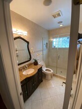 3725 SW 60th Ct in Miami, FL - Building Photo - Building Photo