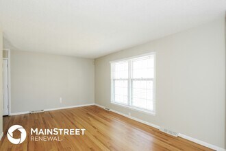 13107 Sycamore Ave in Grandview, MO - Building Photo - Building Photo