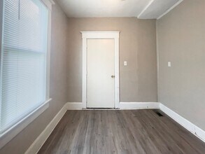 1719 1/2-1719 1/2 W Adams St in Muncie, IN - Building Photo - Building Photo