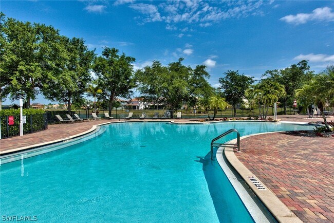 property at 2091 Grove Dr