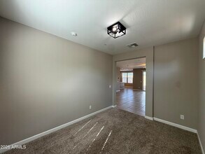 1255 N Arizona Ave in Chandler, AZ - Building Photo - Building Photo