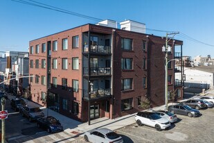 Cobblestone Lofts in Philadelphia, PA - Building Photo