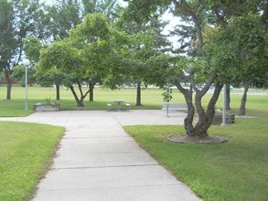 Orchard Valley in Sturgeon Bay, WI - Foto de edificio - Building Photo