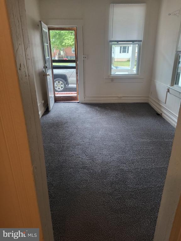 property at 251 N Charlotte Ave