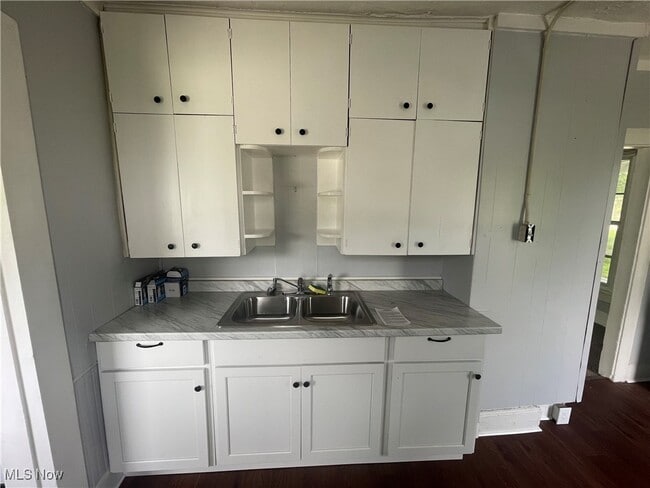 424 Cleveland Rd in Ravenna, OH - Building Photo - Building Photo