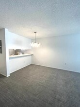 2775 Willow Run in Orlando, FL - Building Photo - Building Photo