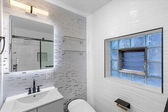 1335 Marengo Ave, Unit 1 in Forest Park, IL - Building Photo - Building Photo