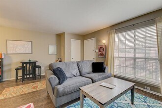 2200 W Lowden St-Unit -30 in Fort Worth, TX - Building Photo - Building Photo