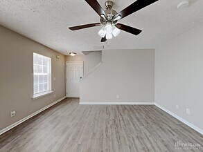 220 Osmanthus Way in Canton, GA - Building Photo - Building Photo