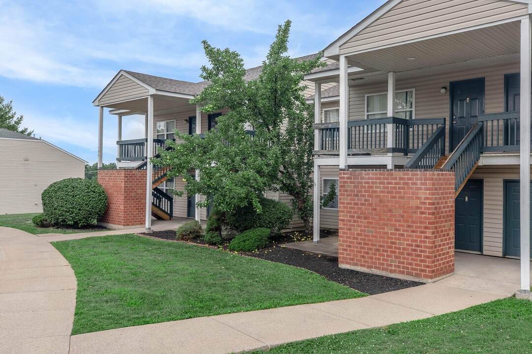 Hudson Pointe in Troy, NY - Building Photo