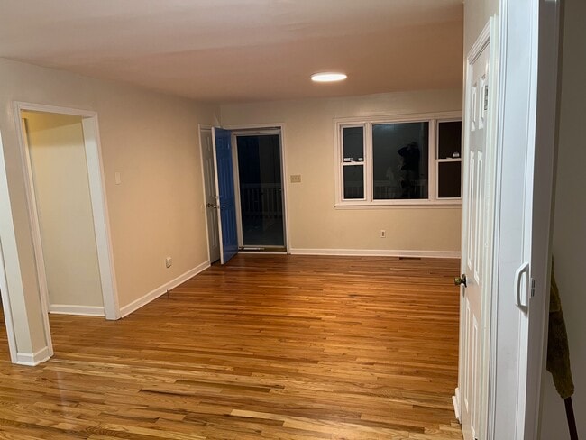 4217 Colebrook Rd in Charlotte, NC - Building Photo - Building Photo