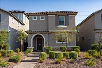 10561 Sariah Skye Ave in Las Vegas, NV - Building Photo - Building Photo
