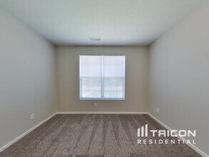 3310 Shadow Creek Blvd in Columbus, IN - Building Photo - Building Photo