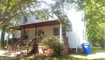 2541 Ballentine Blvd in Norfolk, VA - Building Photo