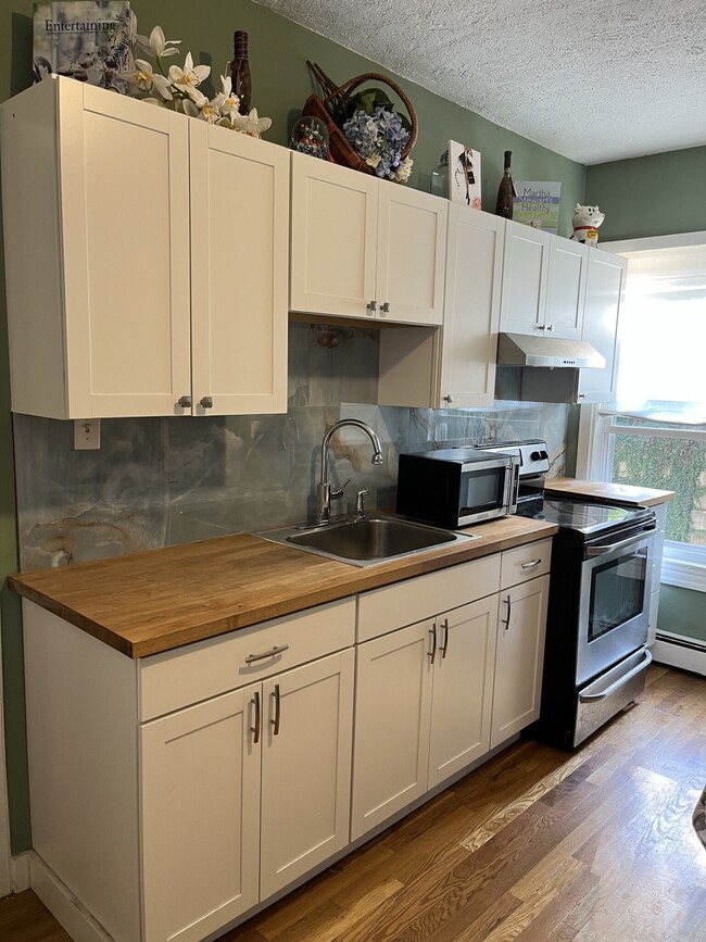 5 Otisfield St, Unit Otisfield