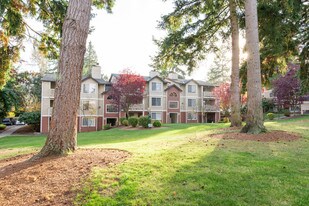 Providence Landing in Federal Way, WA - Building Photo