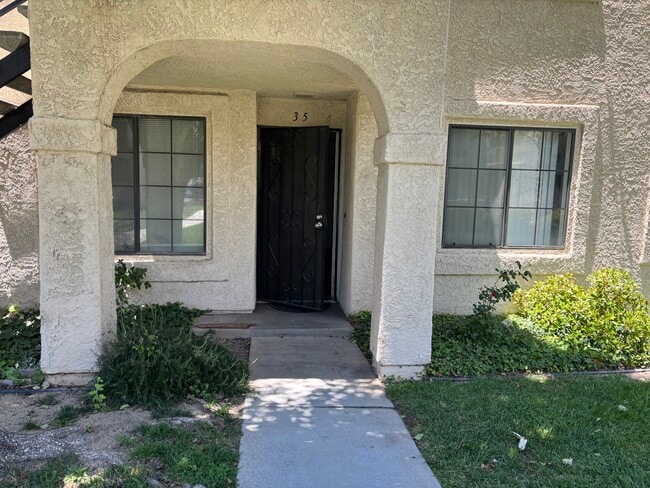 property at 2554 Olive Dr