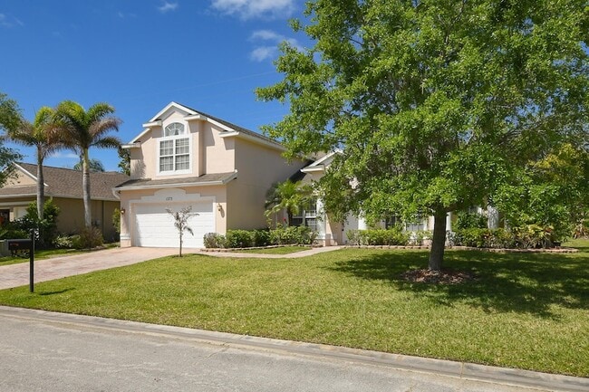 1273 Scarlet Oak Cir in Vero Beach, FL - Foto de edificio - Building Photo