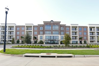 Telfair Lofts in Sugar Land, TX - Foto de edificio - Building Photo