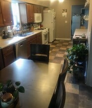 826 Clayland St in St. Paul, MN - Foto de edificio - Building Photo