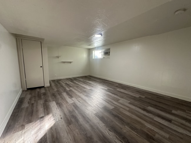 3440 S 200 E in South Salt Lake, UT - Foto de edificio - Building Photo