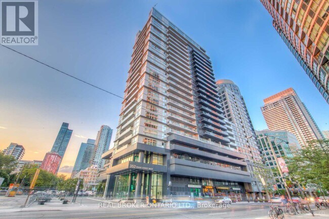 property at 352 Front St W