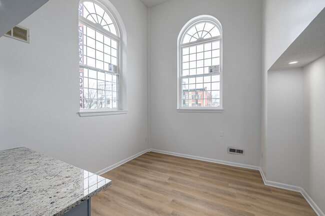 Middletown at Main in Middletown, CT - Foto de edificio - Interior Photo