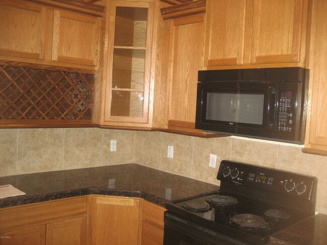 7315 W Eugie Ave in Peoria, AZ - Building Photo - Building Photo