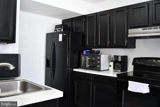 46 Hillside Ct in Westminster, MD - Building Photo - Building Photo