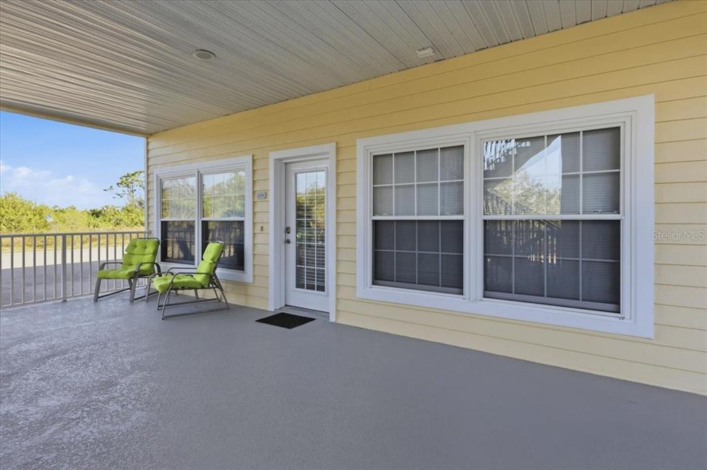 102 NATURES Way in Rotonda West, FL - Building Photo