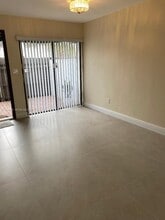 11339 SW 71st Ln in Miami, FL - Building Photo - Building Photo