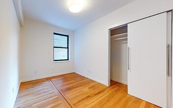 haven avenue in New York, NY - Building Photo - Building Photo
