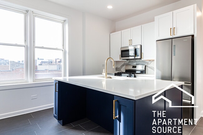 2344 W Charleston St, Unit 1R