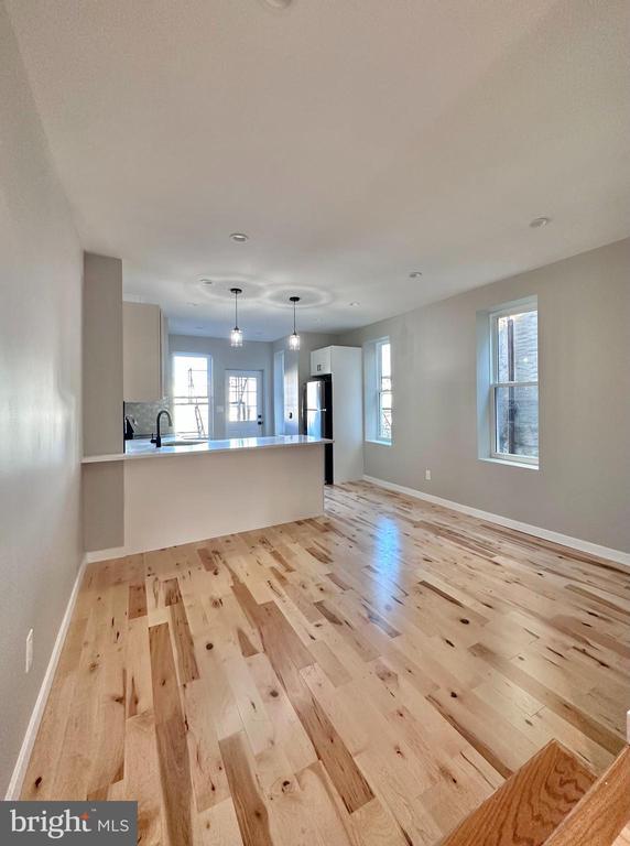 property at 2821 W Girard Ave