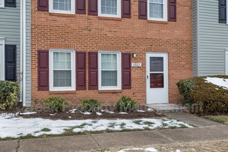 1512 Honor Dr in Richmond, VA - Building Photo - Building Photo